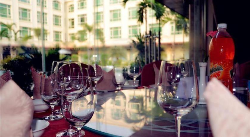San Jiang Grand Hotel Vientiane Exterior photo
